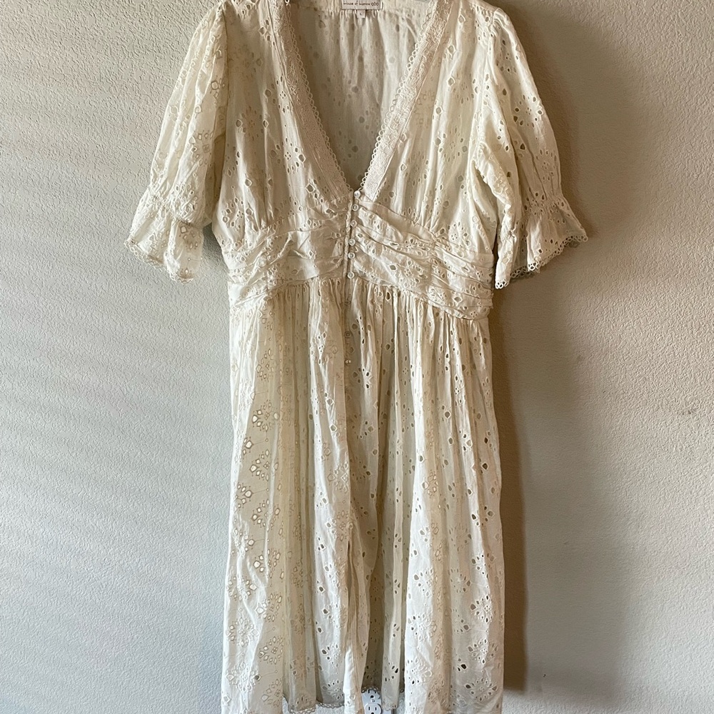 House of Harlow Ivory Eyelet V-Neck Midi Dress